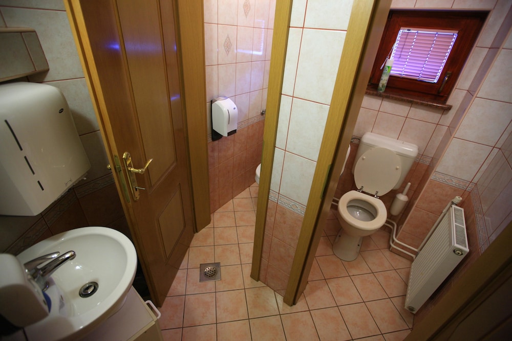 Guesthouse Stari Tisler 59/62