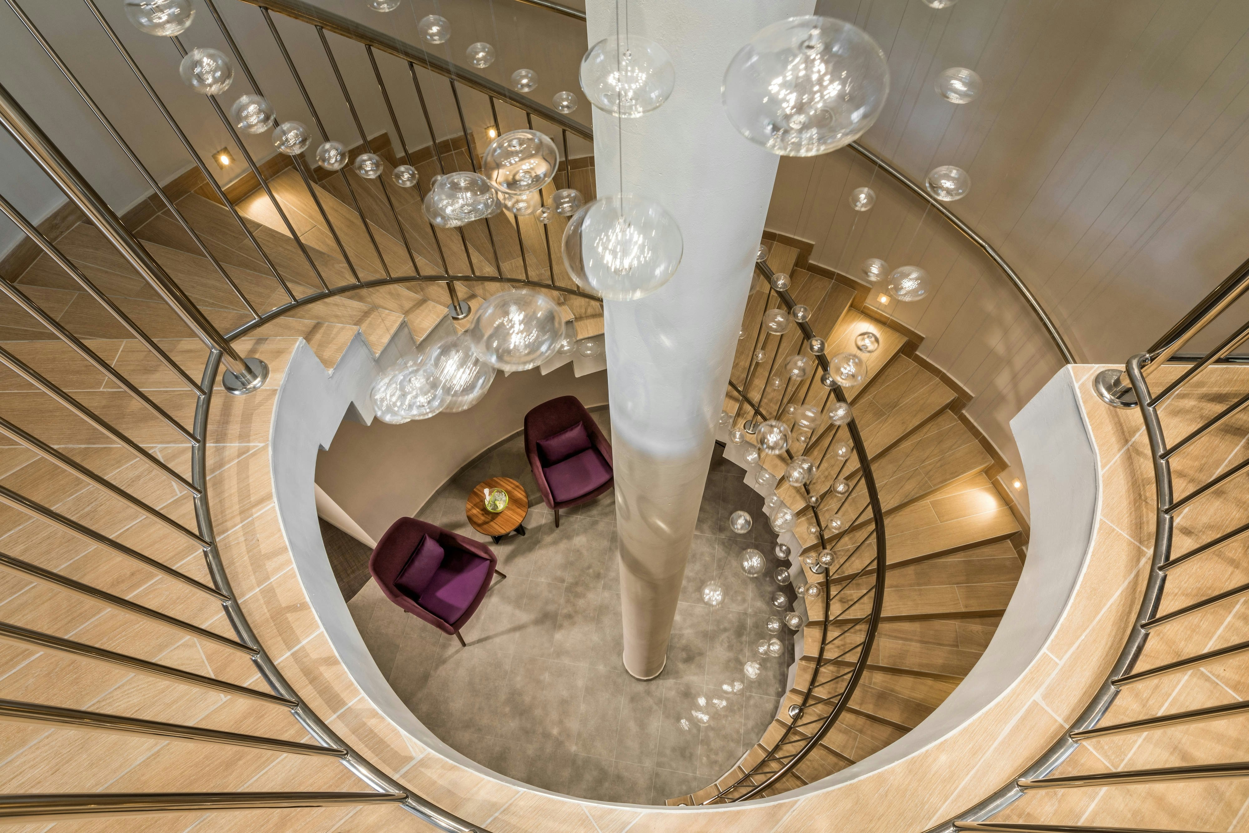 Lobby at Le Meridien Lav, PODSTRANA
