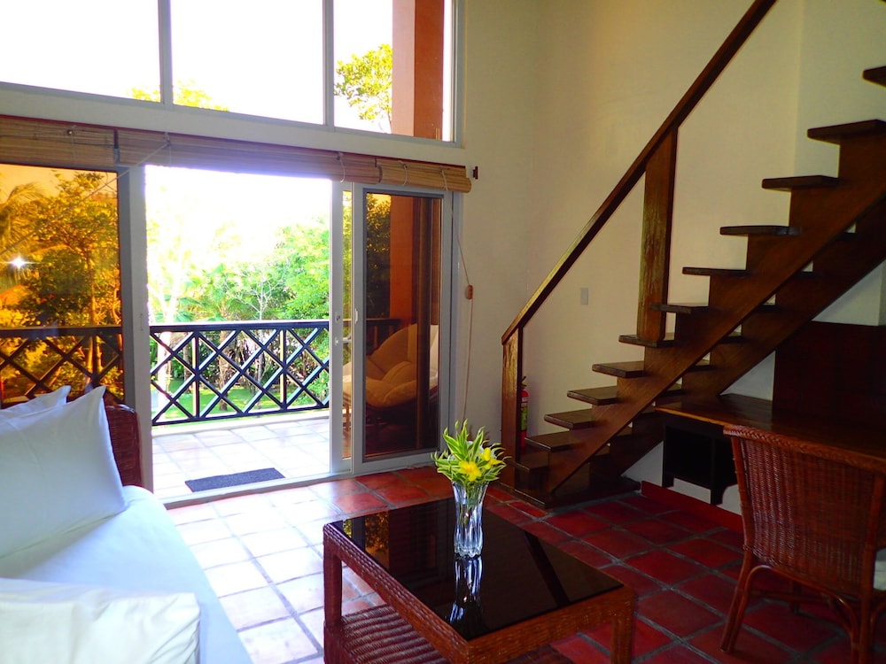 Edgewater Dive & Spa Resort 42/73