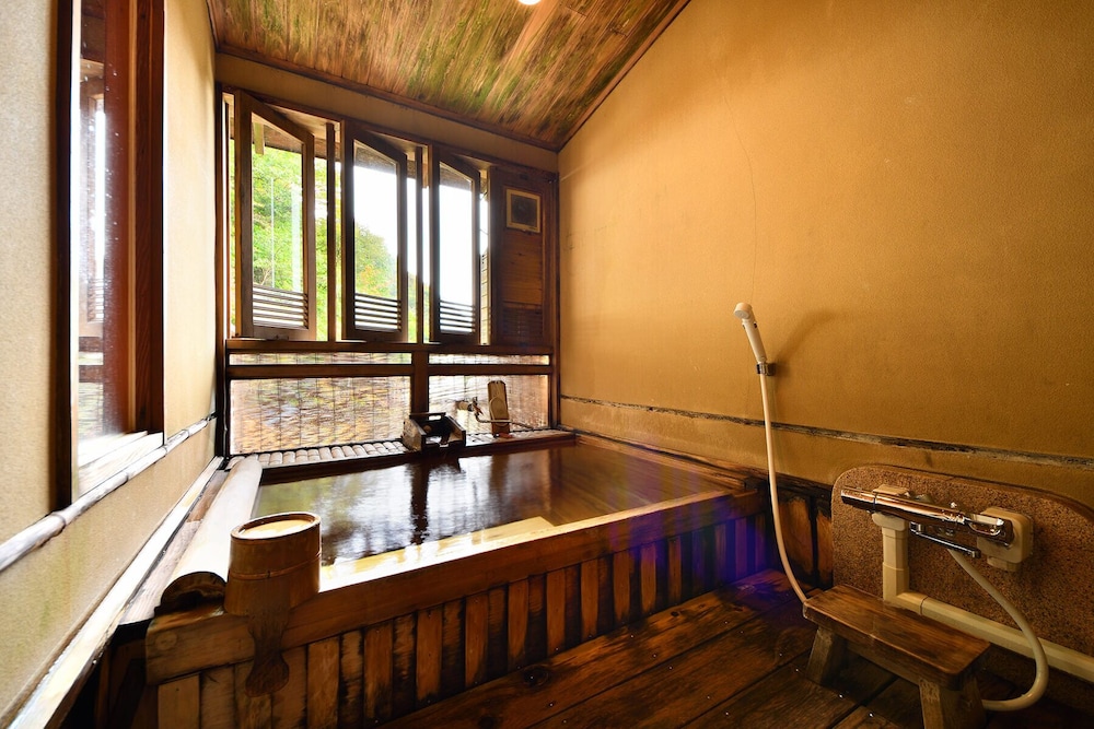 Shima Onsen Shikanozok isekinoyu Tsuruya 19/50