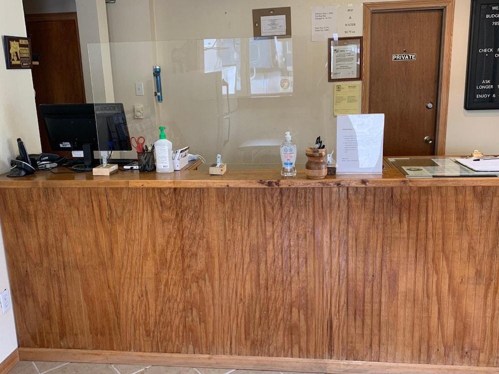 Budget Lodge Inn Abilene 9/54