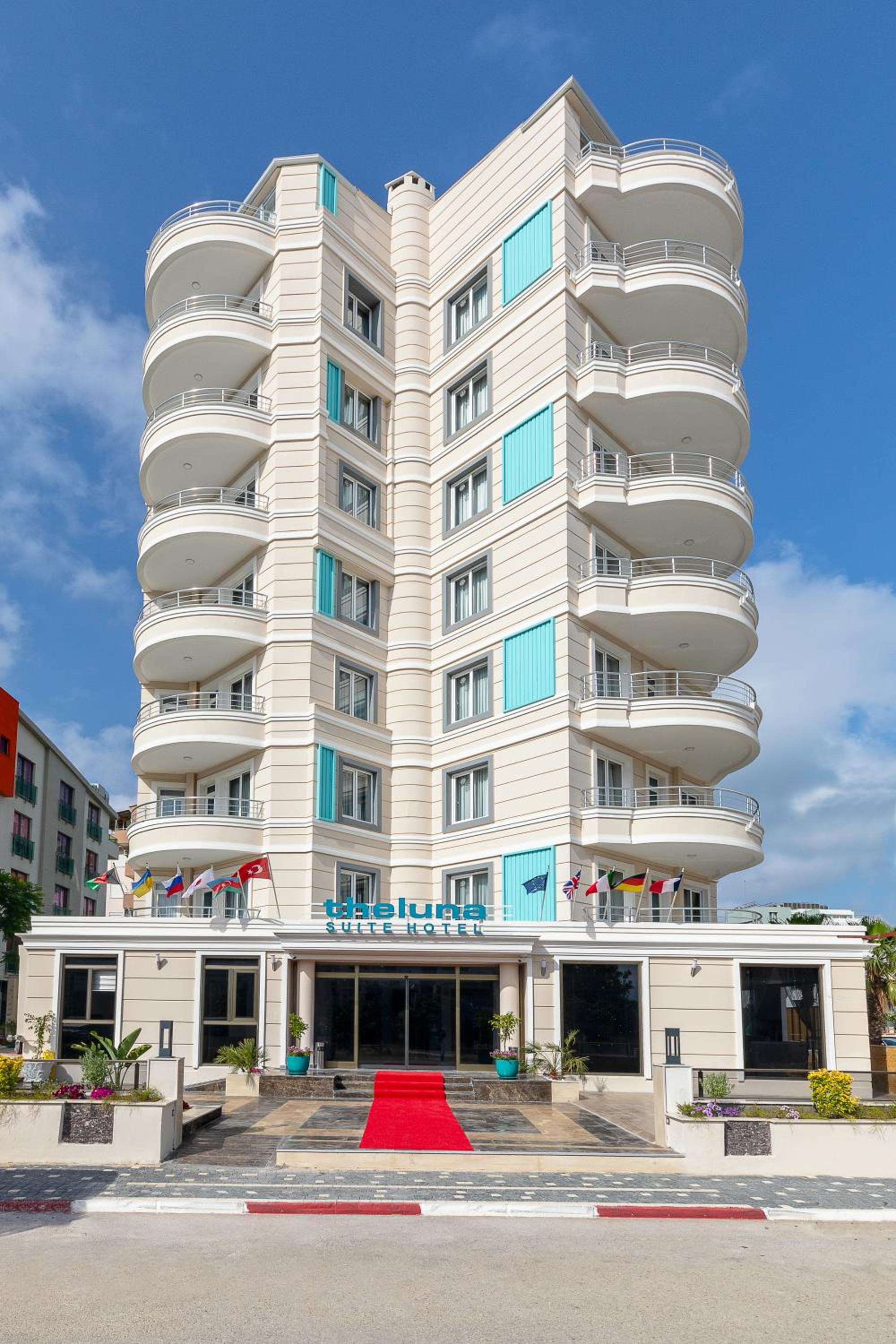 Theluna Suite Hotel 5/50