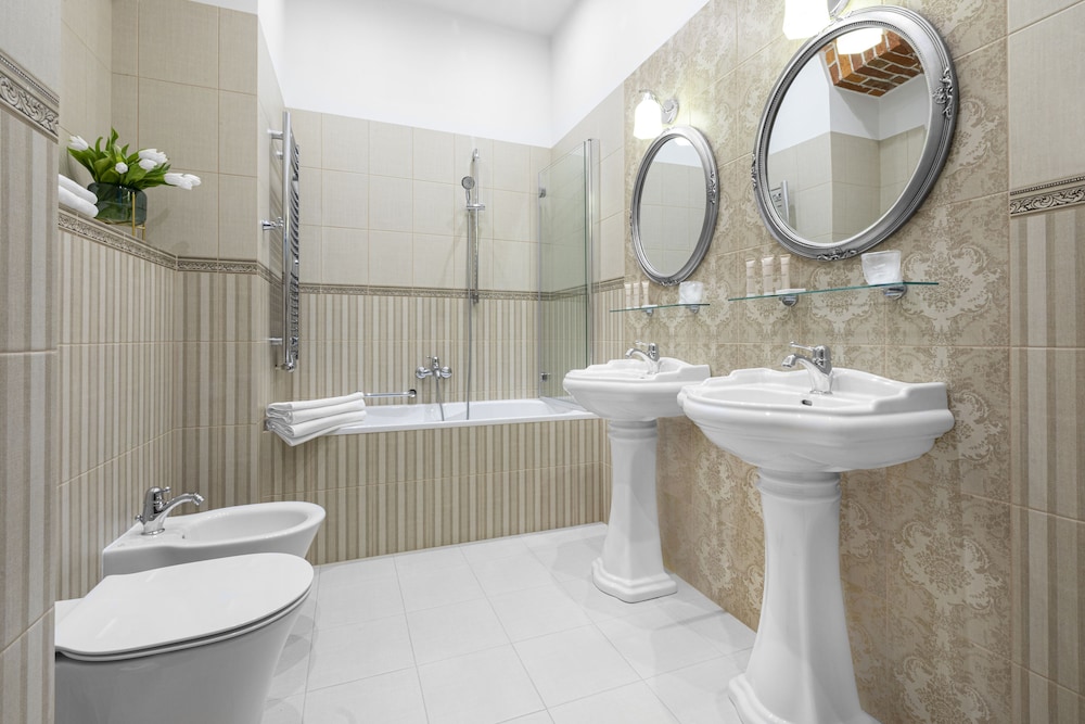 Ventus Rosa Boutique Aparthotel 60/62