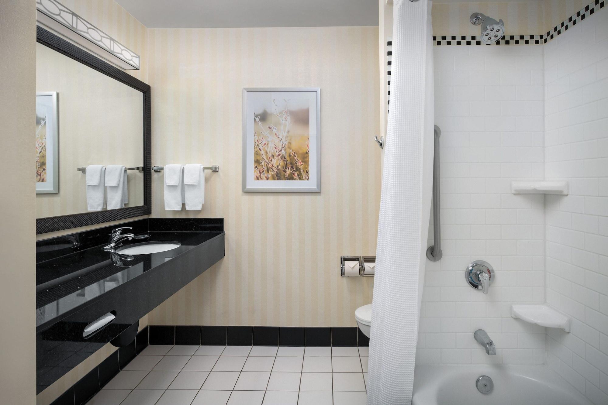 Suite, Multiple Beds, Accessible