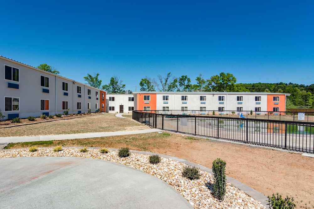 Motel6 White, GA - Cartersville in CARTERSVILLE - GA