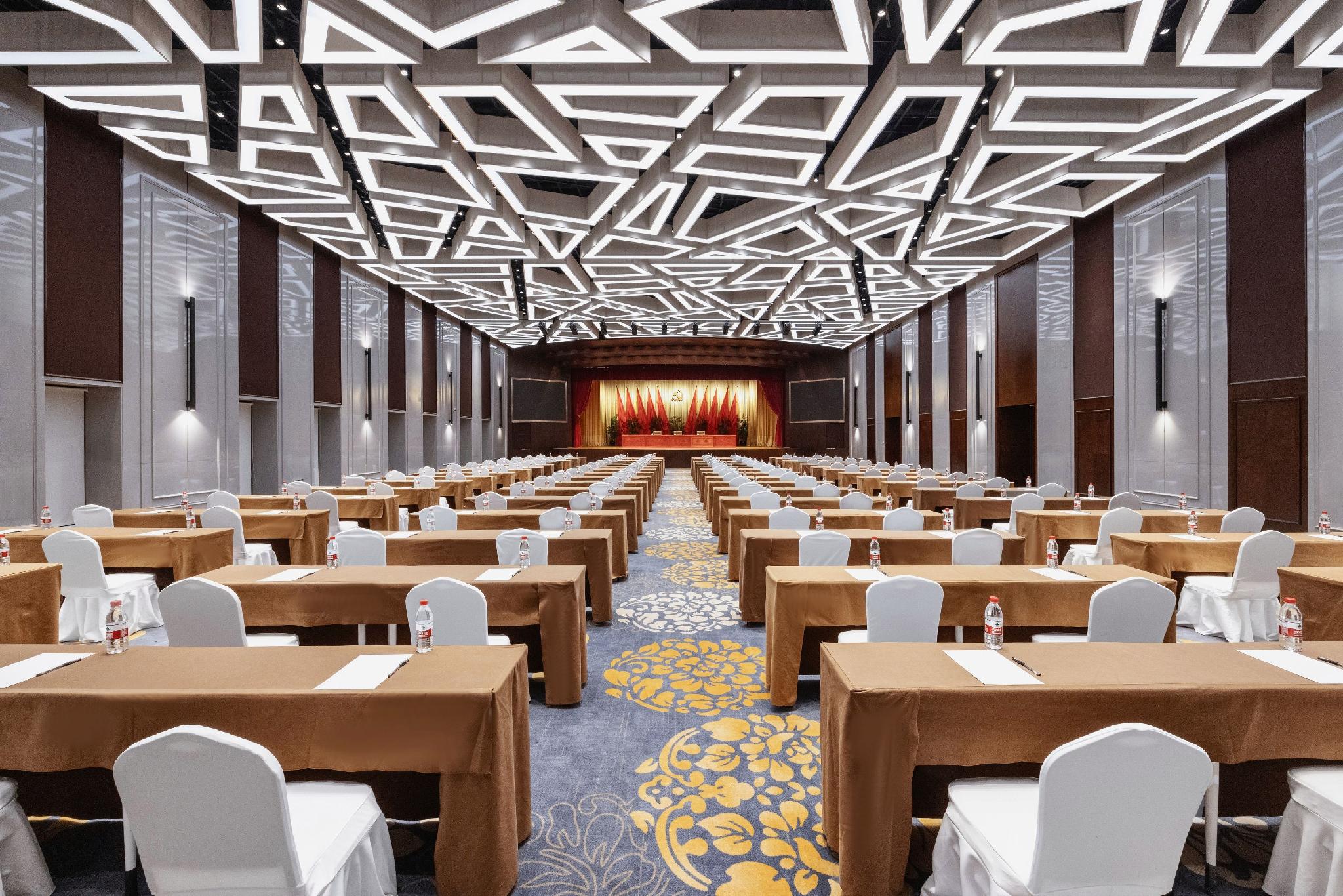 Botai Hotel 28/28