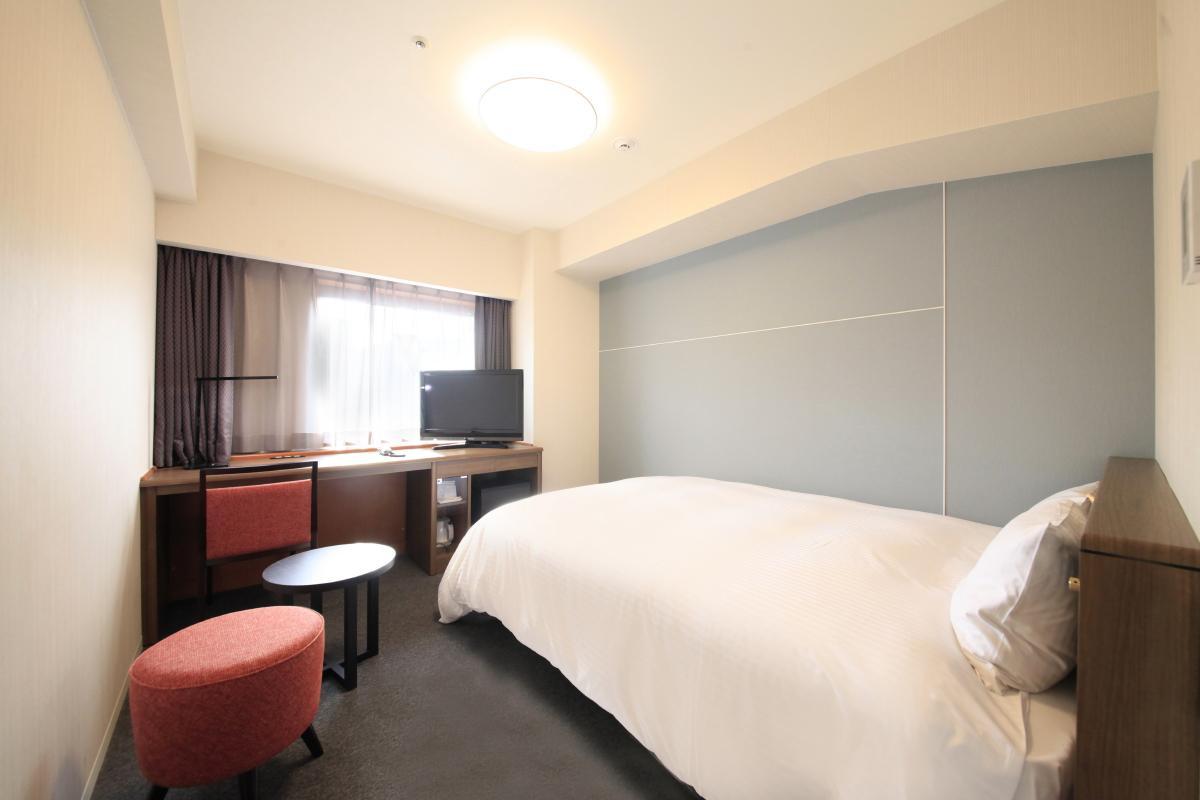 Room, Single