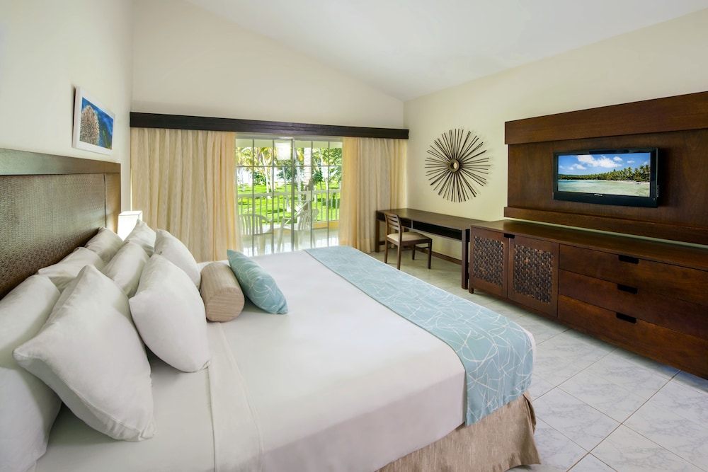 Wyndham Alltra Samana All Inclusive Resort 11/50