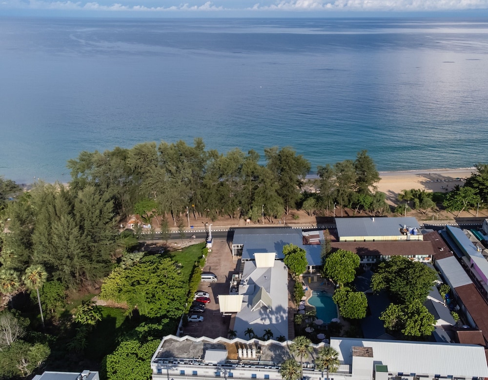 Phuket Island View Resort 72/76