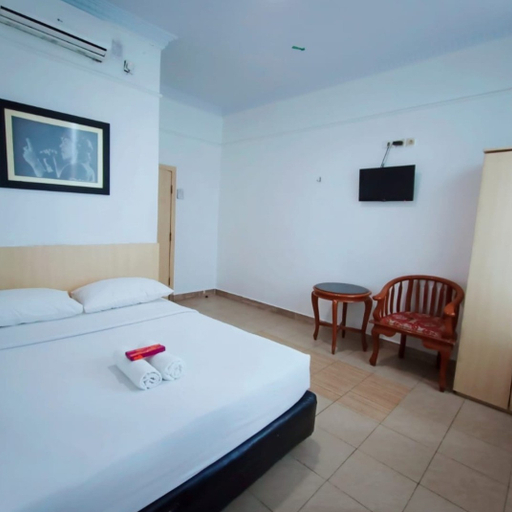 Sabrina Wisma 45 6/10