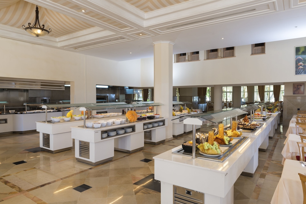 Iberostar Waves Averroes 57/66