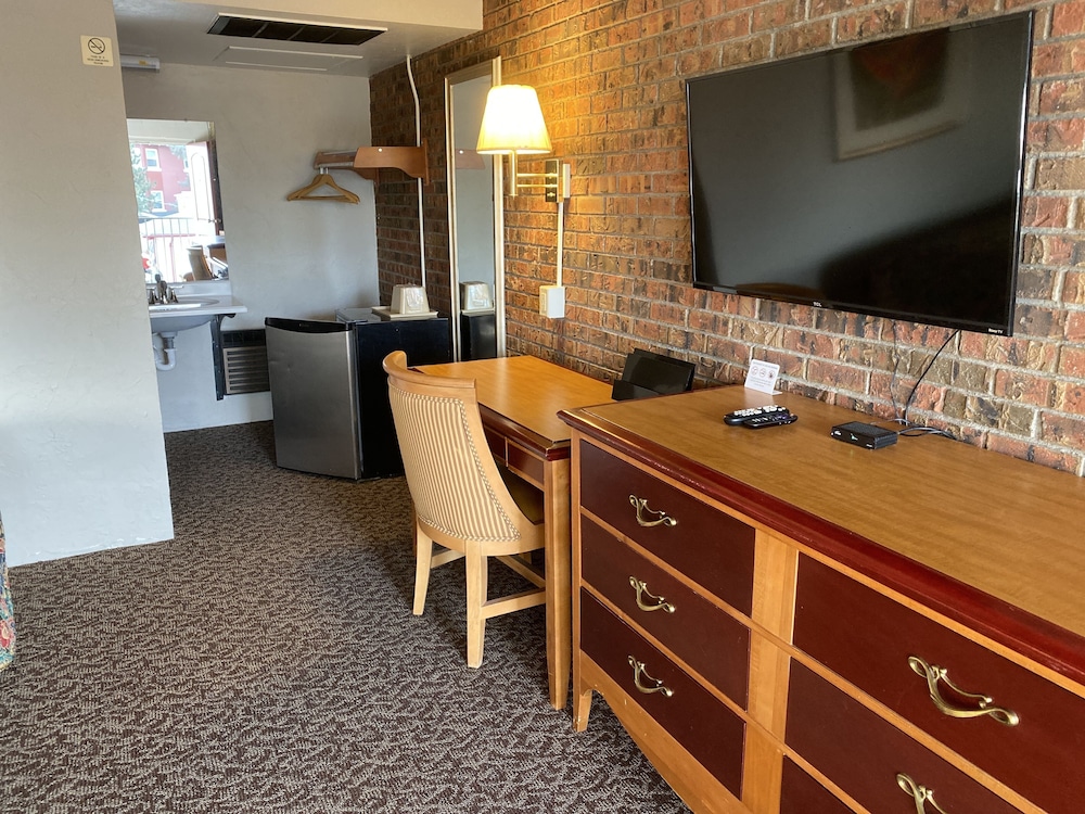 Dunes Inn 31/61