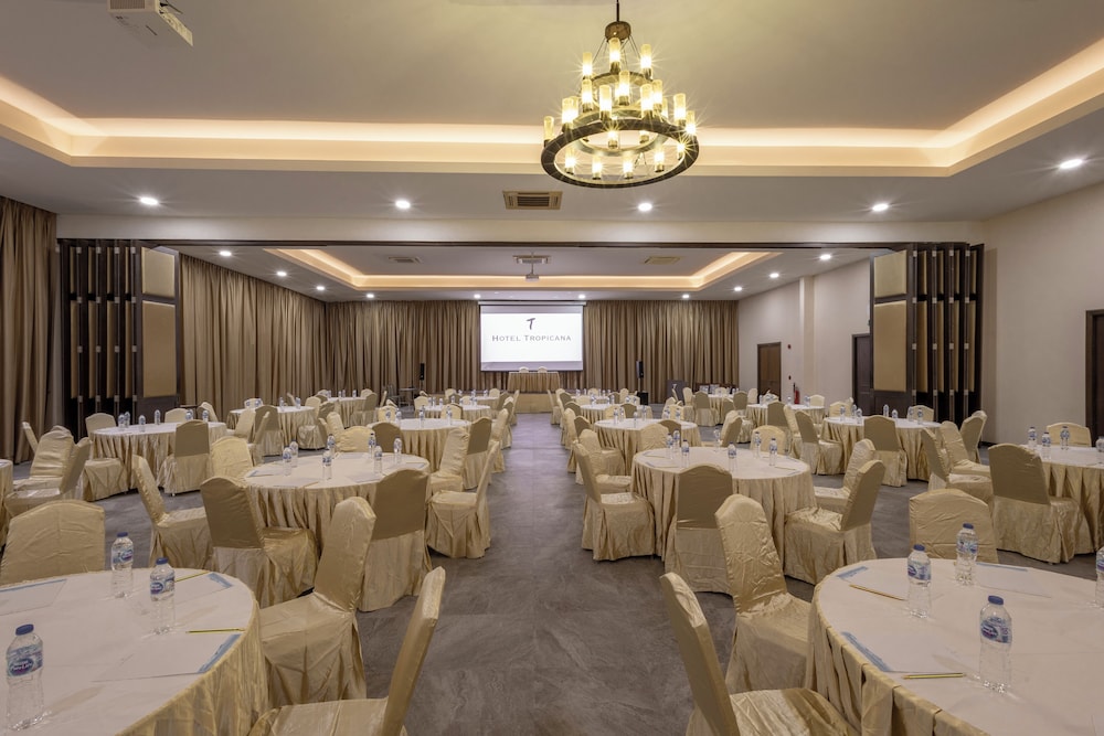 Hotel Tropicana Pattaya 68/78