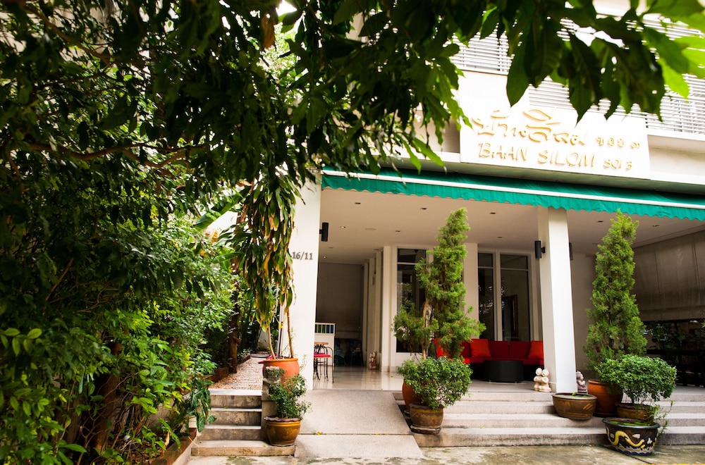 BAAN SILOM SOI 3酒店(BAAN SILOM SOI 3) 图片1