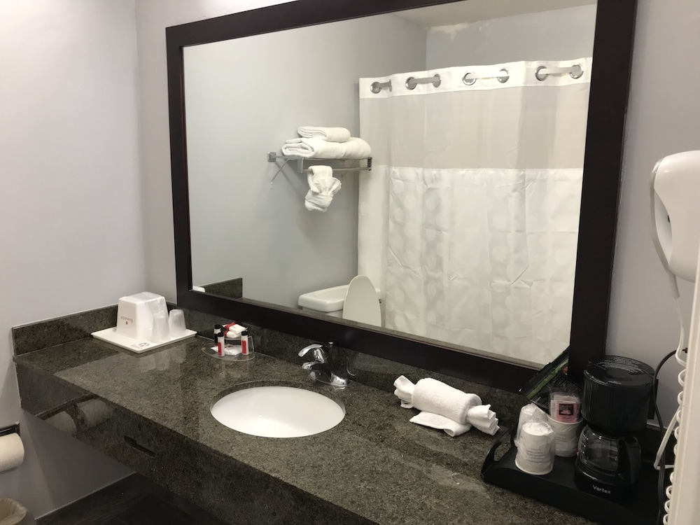 Ramada by Wyndham - Poway 20/51