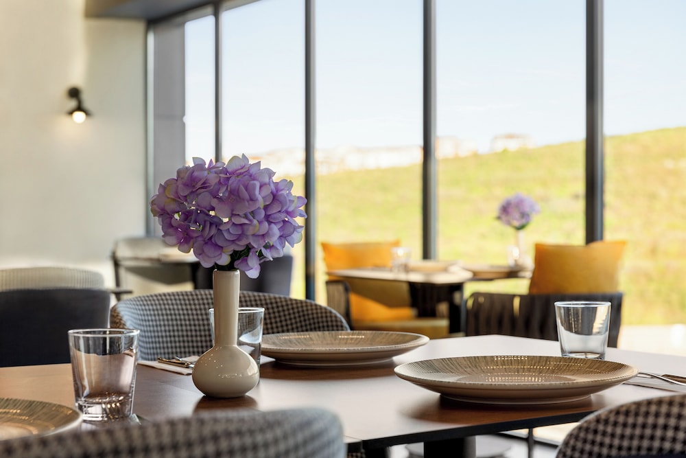 Ramada Encore by Wyndham Istanbul Arnavutkoy 47/64
