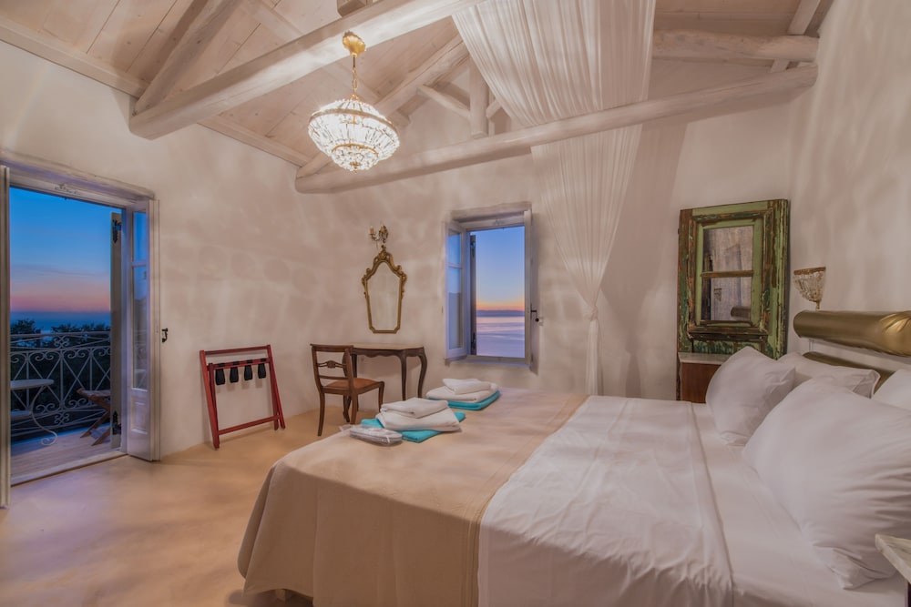 Aria Villa 14/50
