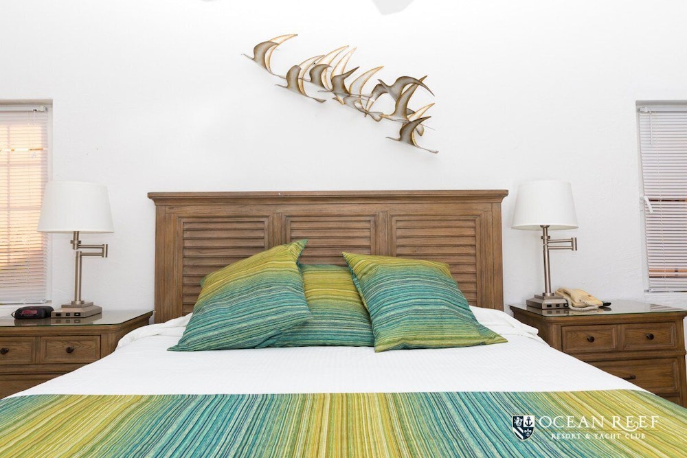 Ocean Reef Yacht Club Resort 26/75