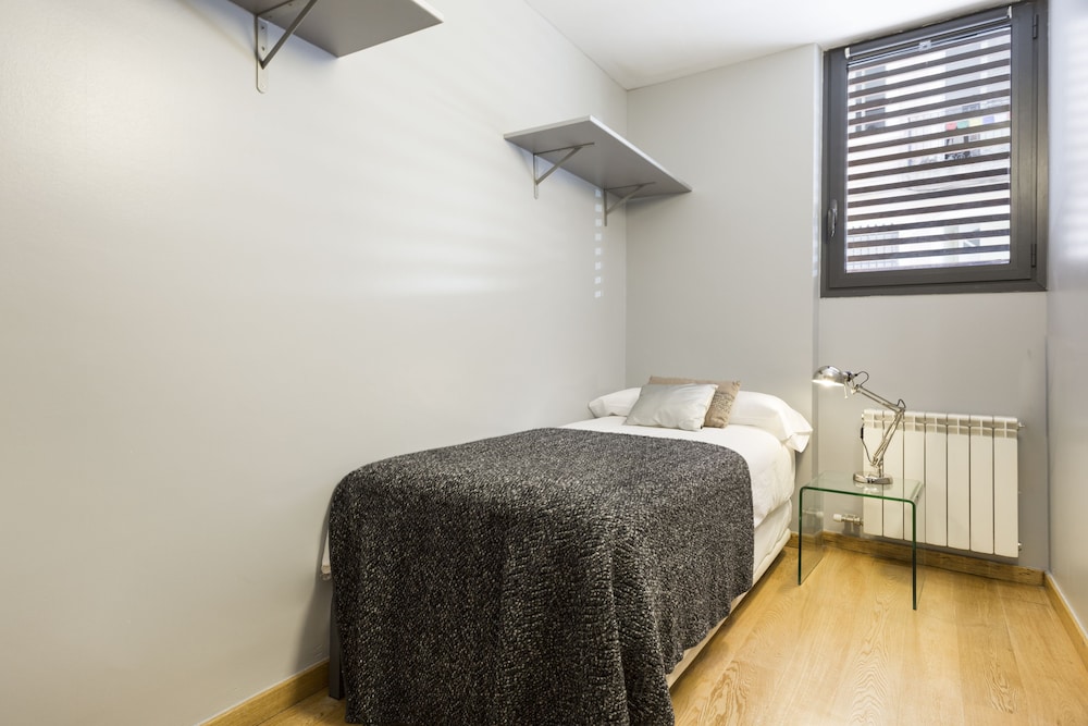 My Space Barcelona Gracia Pool Terrace Center photo3