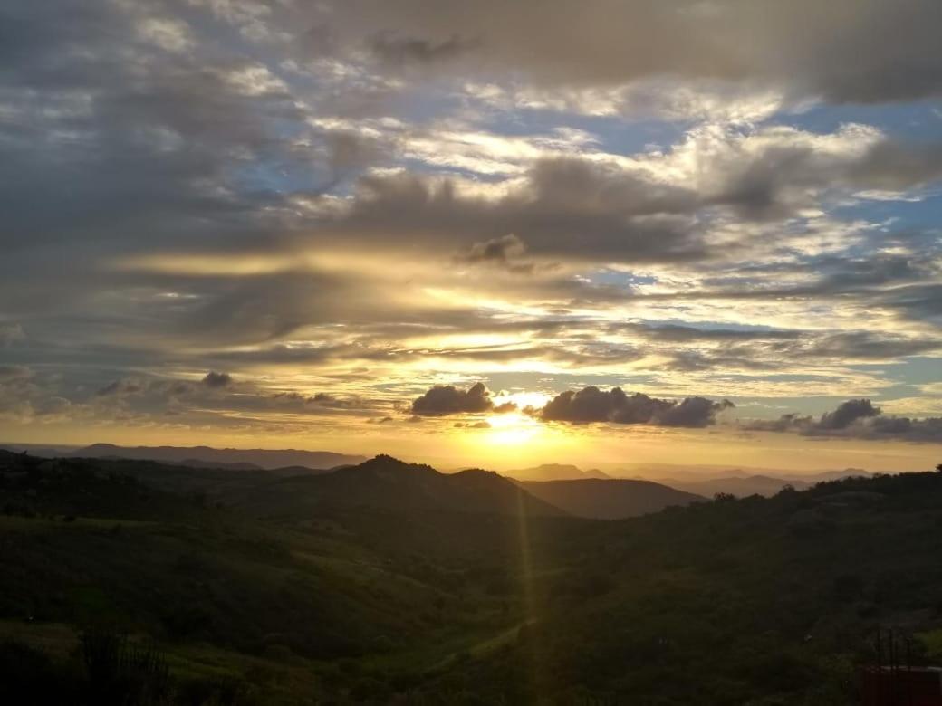 Chales Serra Monte 12/16
