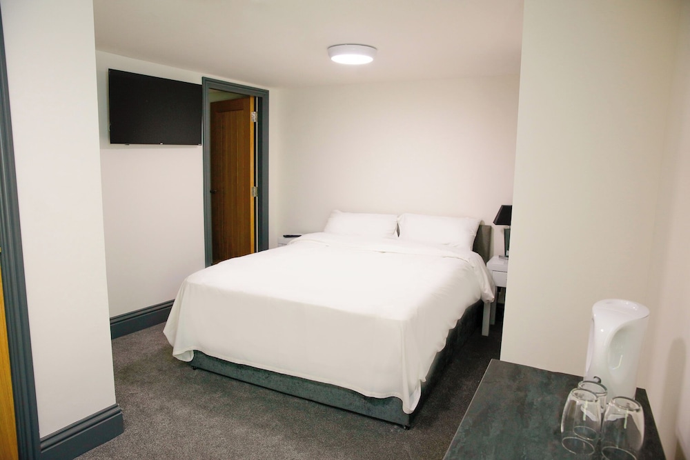 The George Wright Boutique Hotel, Bar & Restaurant 20/44