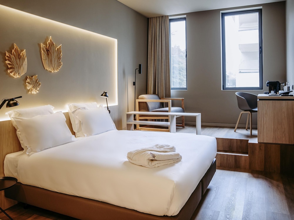 Mercure Fatima 26/68