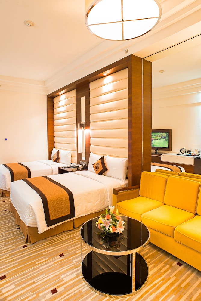 Royal Halong Hotel 24/70
