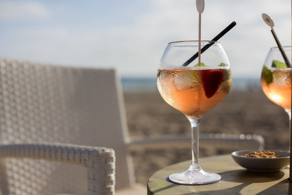 HIPOTELS BARROSA GARDEN 21/66