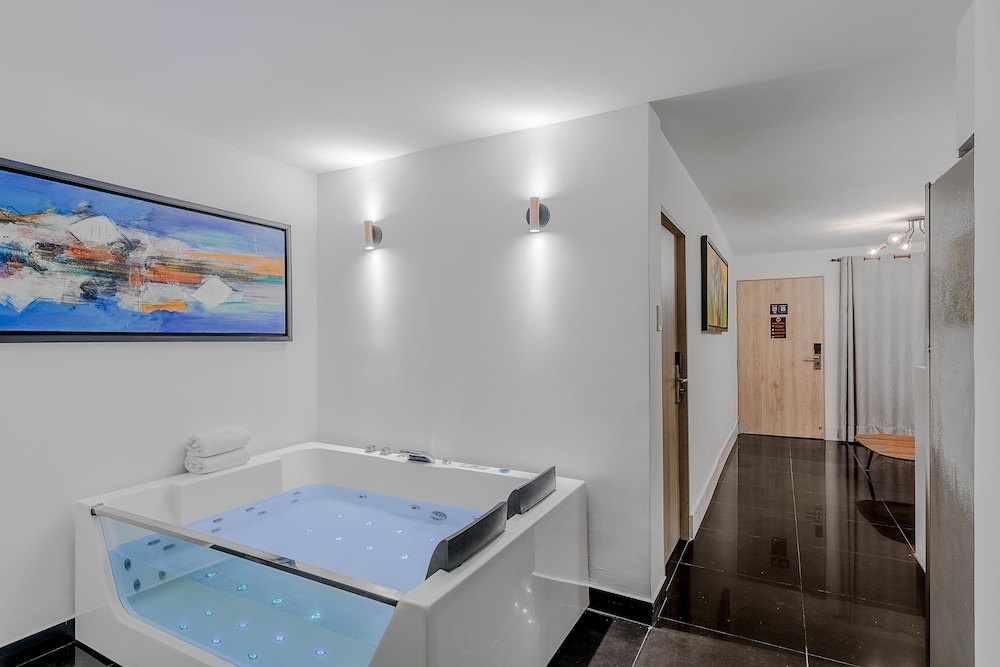 Viktory Boutique Hotel 20/44