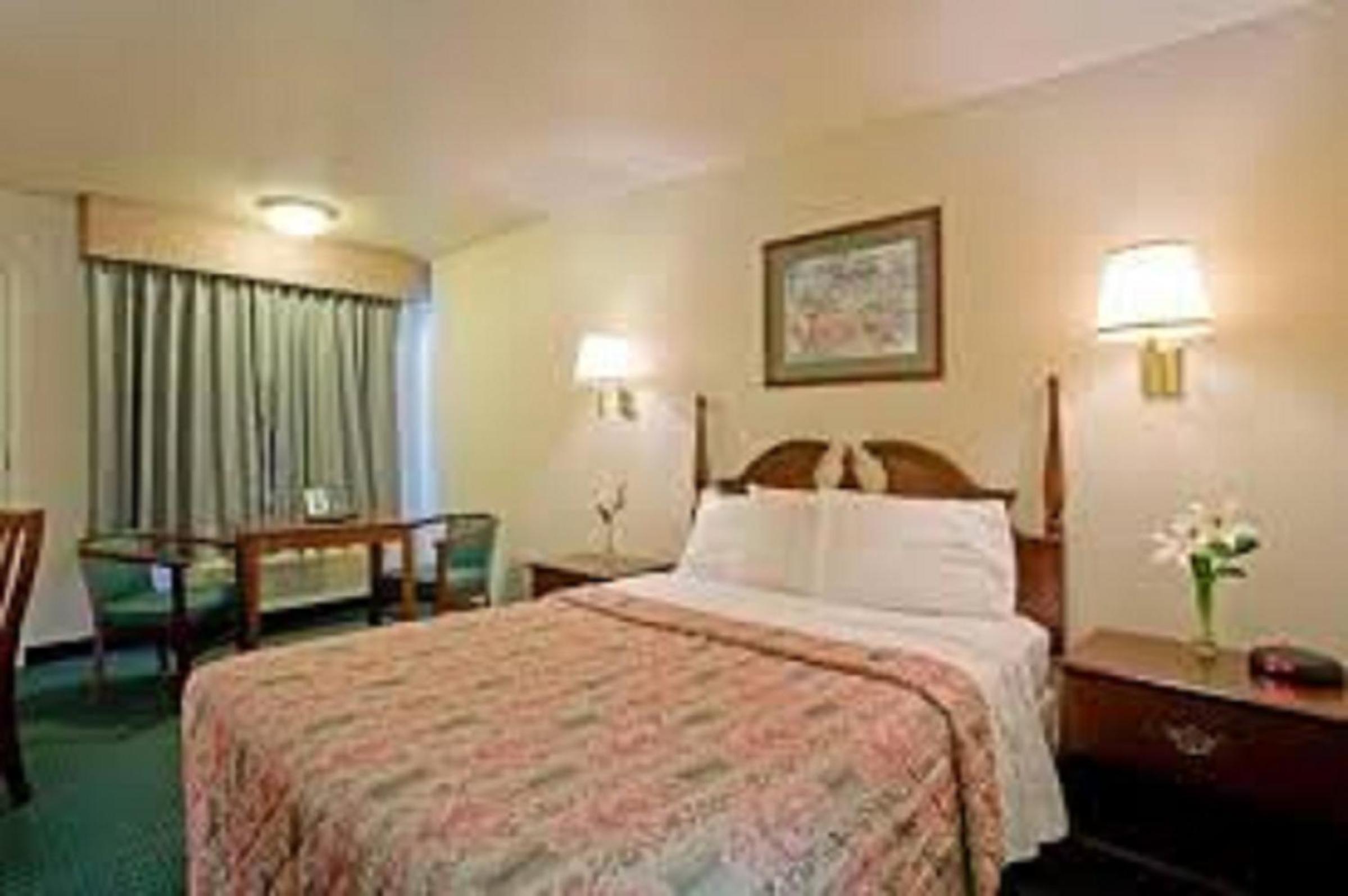 Best Inn 6/17