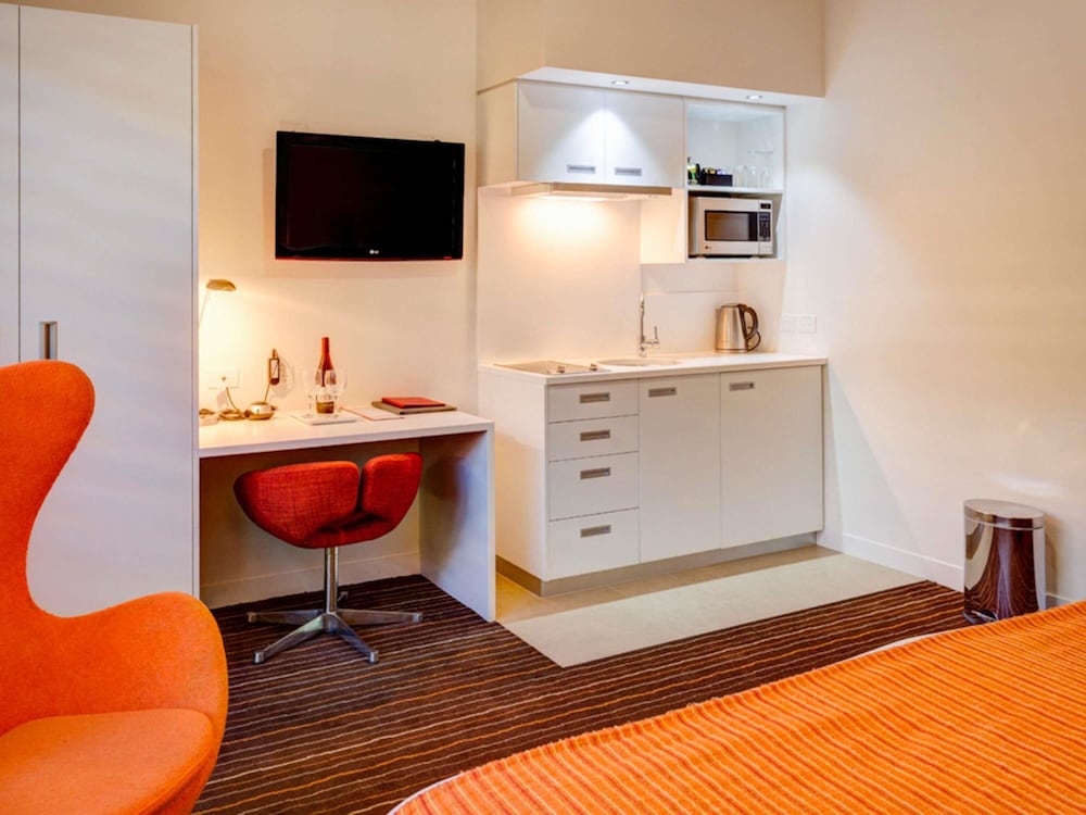 Mantra Charles Hotel Launceston 60/67
