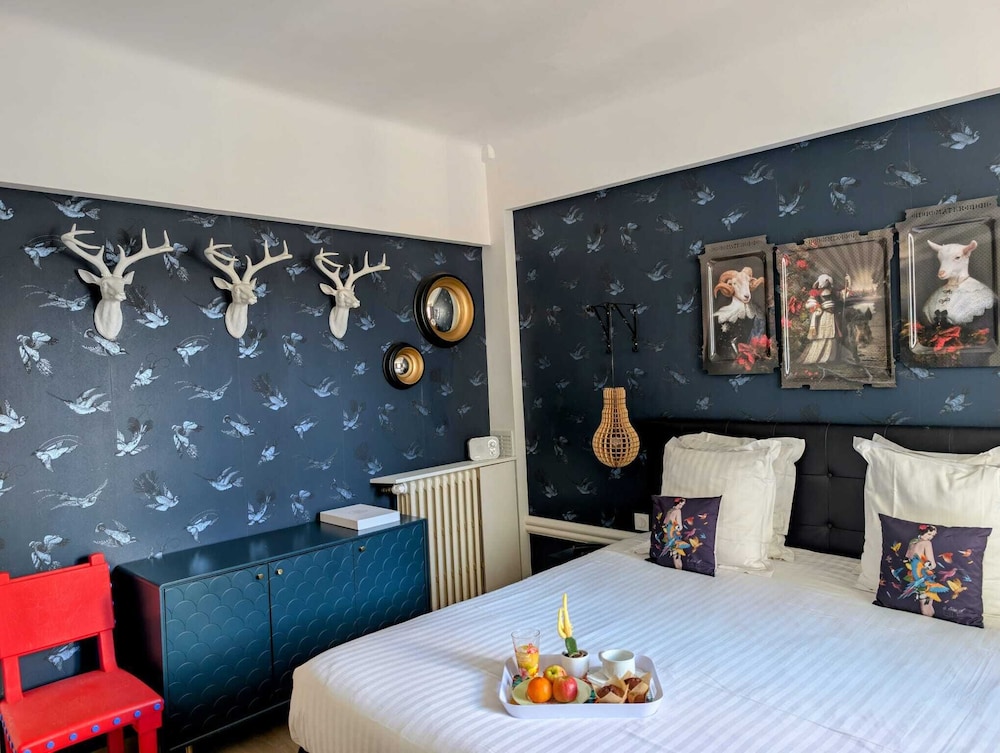 Hotel Mademoiselle 13/50