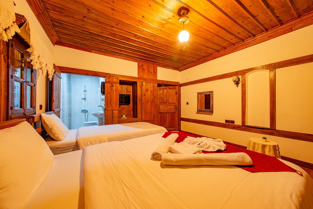 Hanedan Konak Otel 6/47