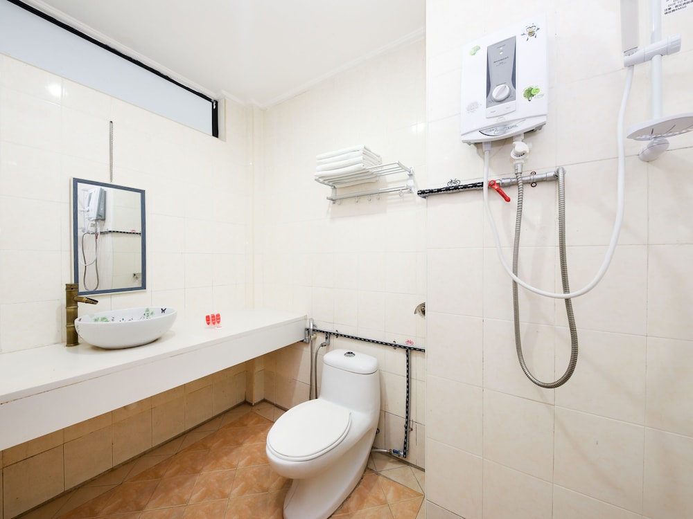 Oyo 564 Y Hotel 24/24