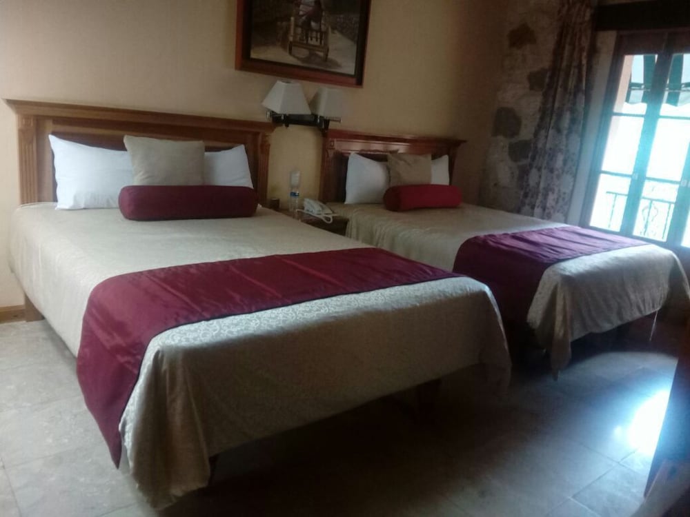 Cancun International Suites Ex Mallorca Hotel And Suites 21/35