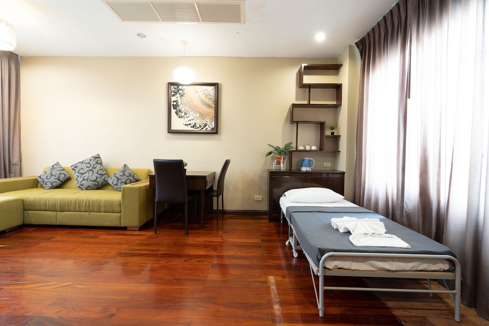 Greenview Ekkamai 10 23/48
