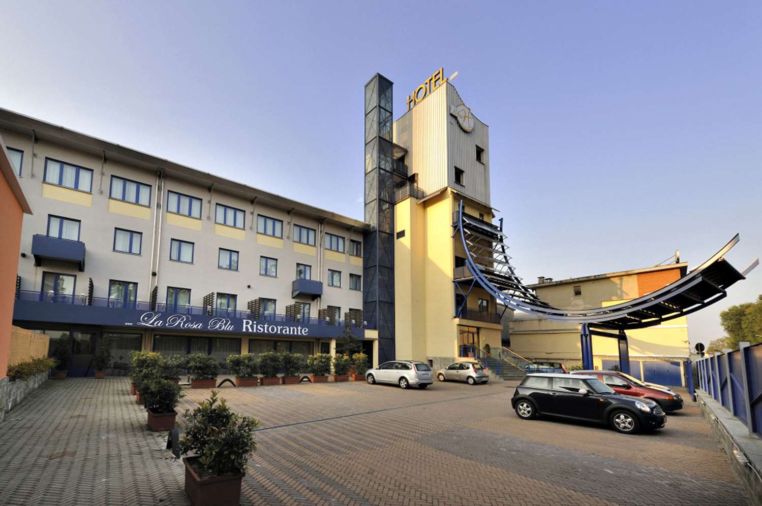 Blu Hotel Sure Hotel Collection by Best Western 7/7