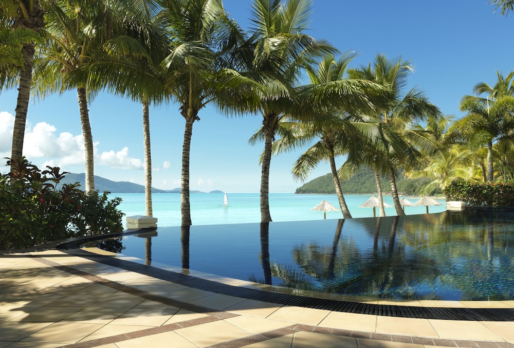Beach Club - Adults Only 11/46
