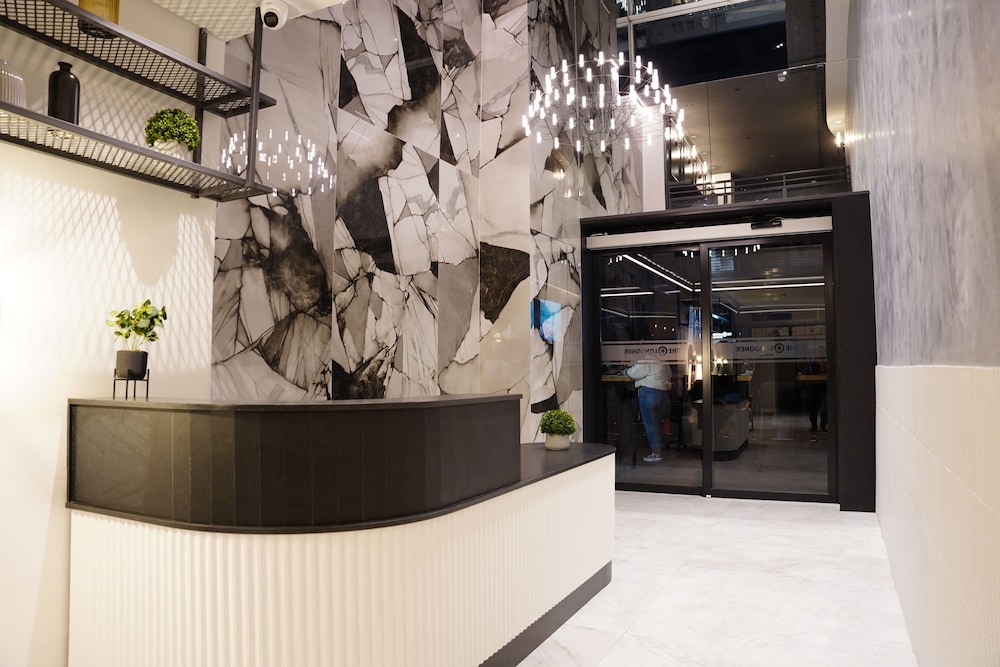 The Londoner Hotel Sliema 7/58