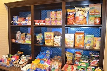 Hampton Inn And Suites Stephenville 26/40
