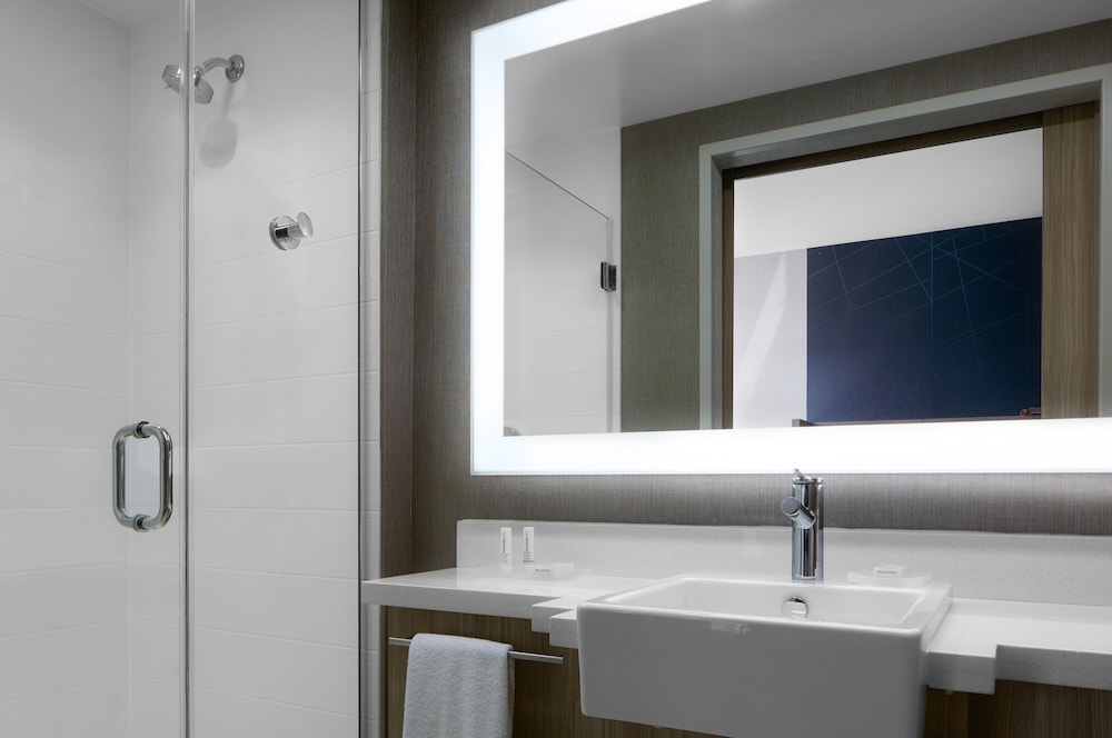 SpringHill Suites by Marriott Winchester 40/45
