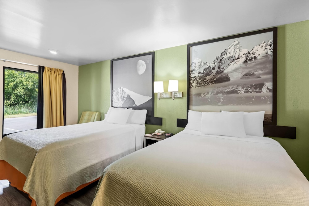 غرفة بسريرين مزدوجين للمدخنين، Super 8 by Wyndham Acworth/Atlanta Area GA 3/9