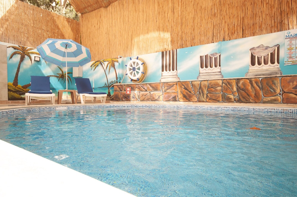 Mic Royal Hotel 44/50