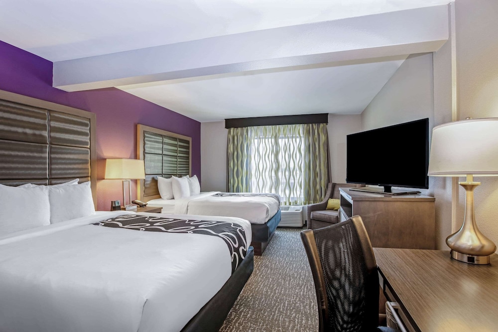 La Quinta Inn & Suites by Wyndham Kearney 16/45