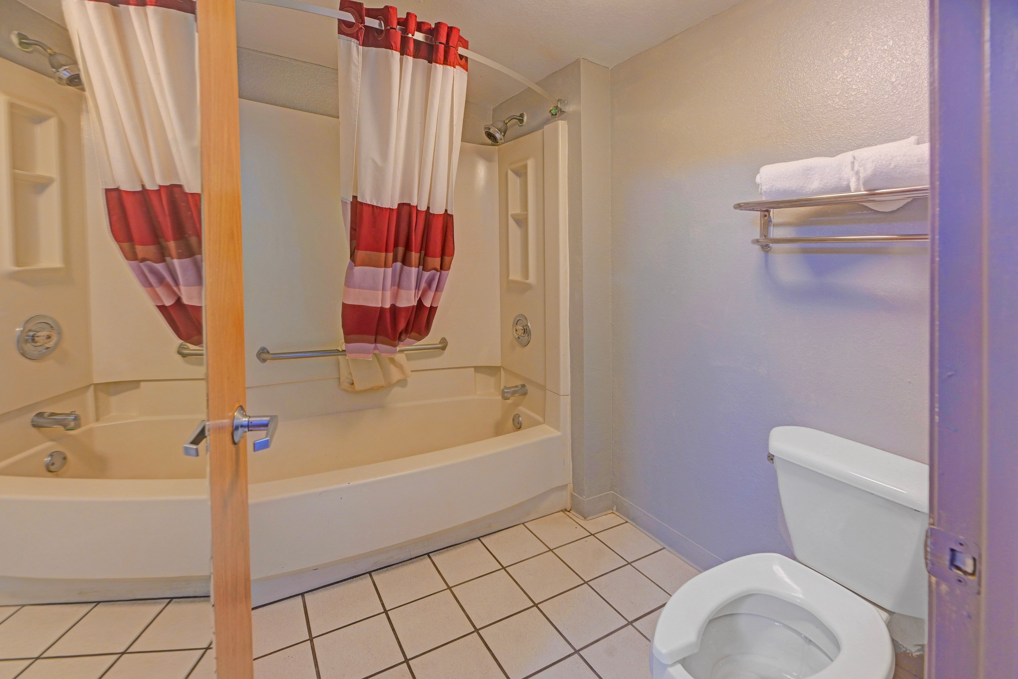 Travelers inn by OYO Wichita Falls 50/54