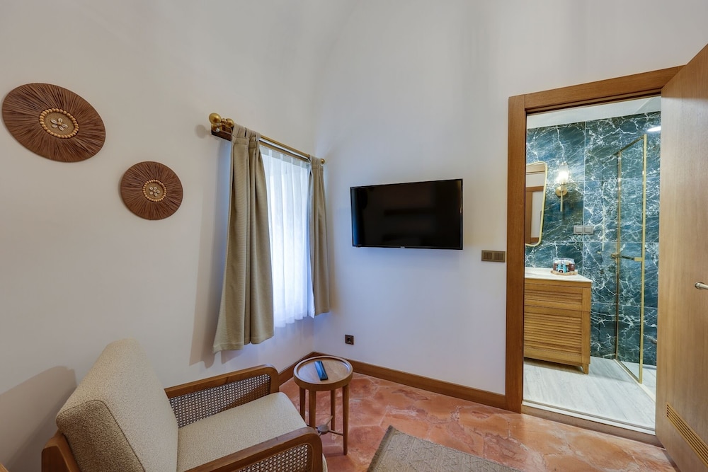 Silk Road Museum Hotel 26/50