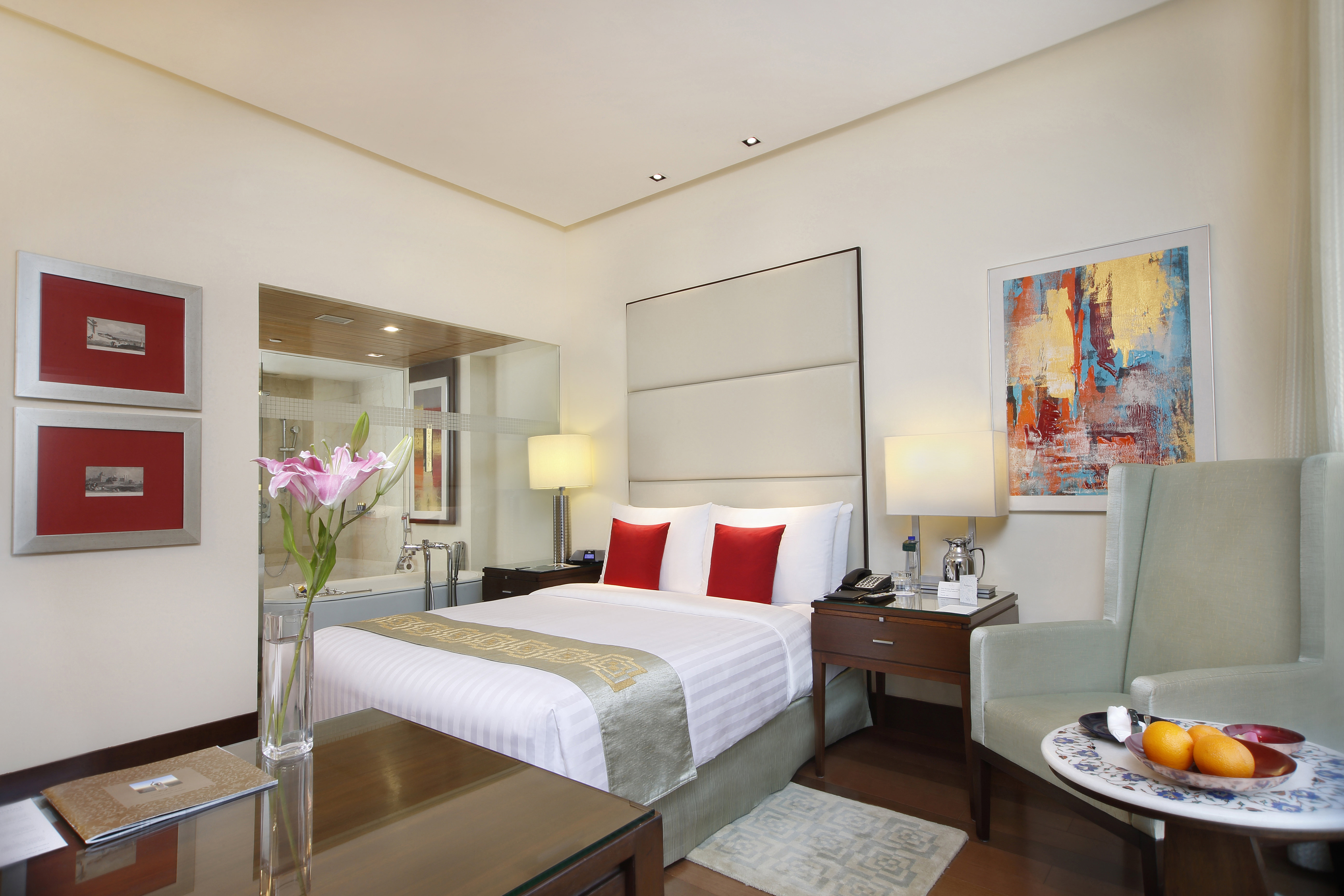 The Oberoi Mumbai 23/61