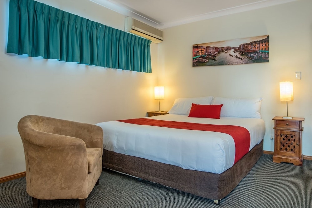 Aspley Carsel Motor Inn 15/60