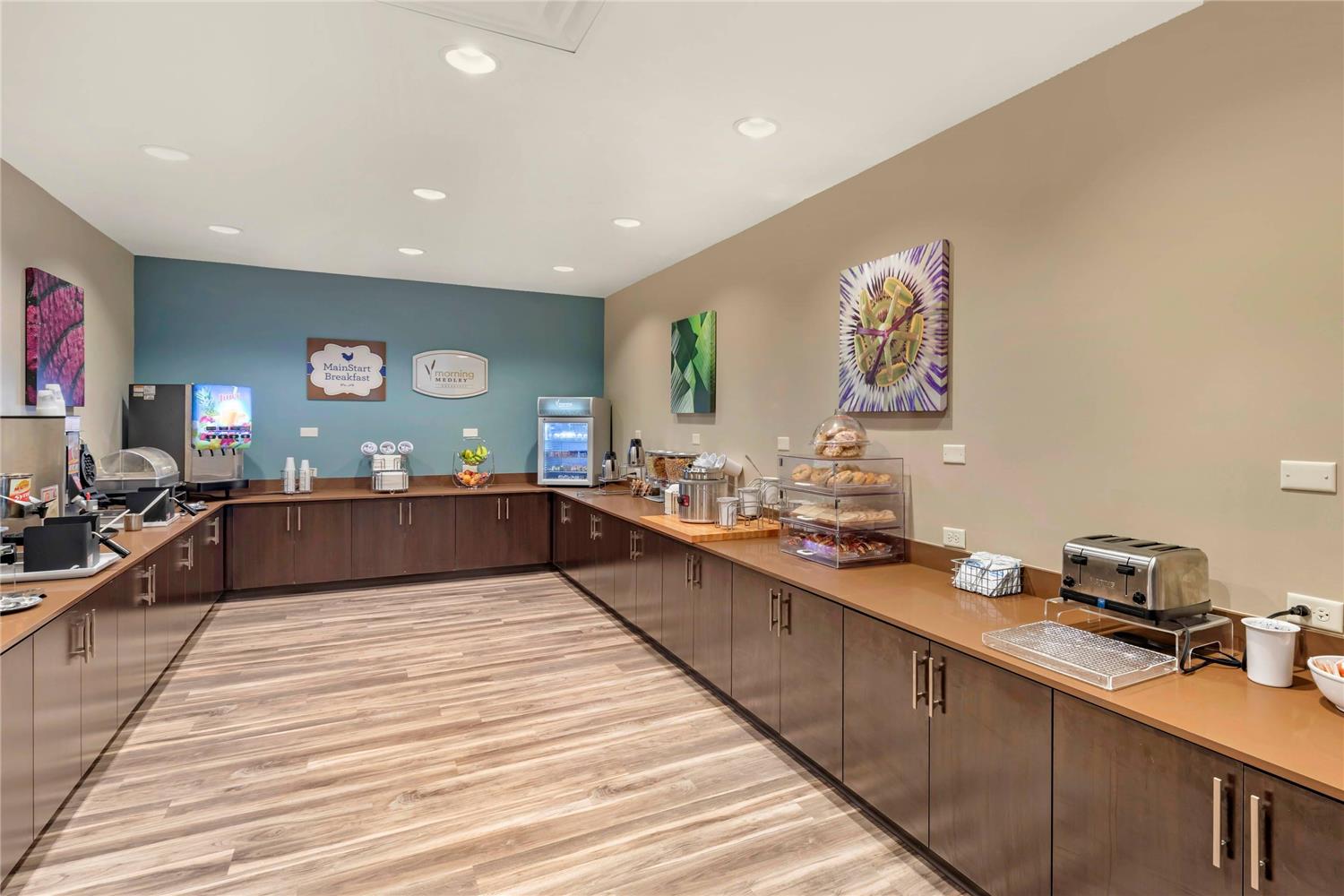 Mainstay Suites Lancaster Dallas South 8/37