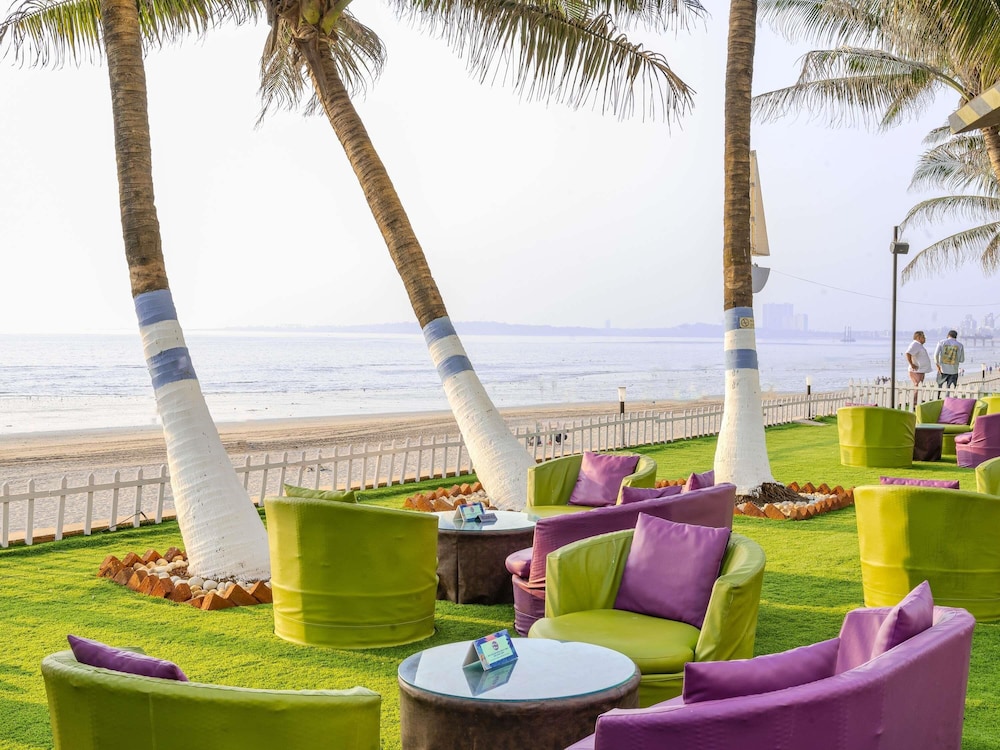 Novotel Mumbai Juhu Beach 64/69